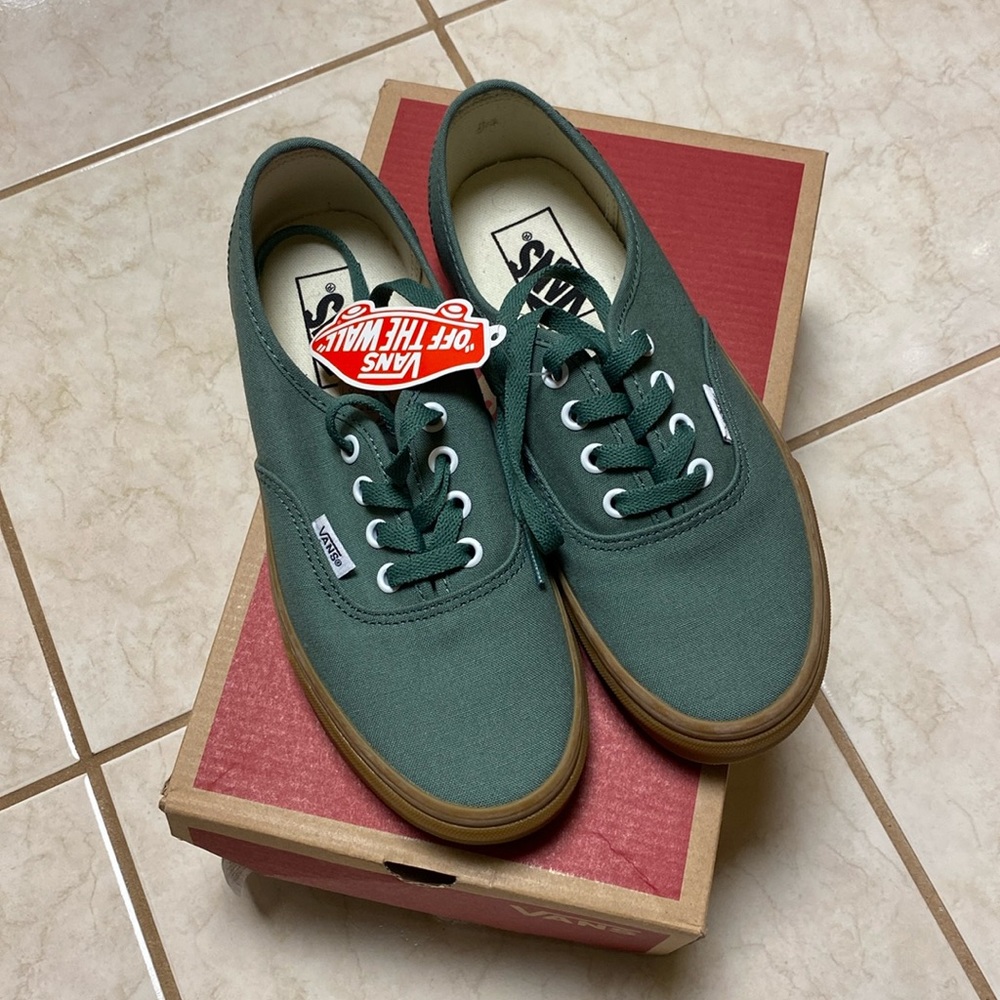 VANS - Authentic